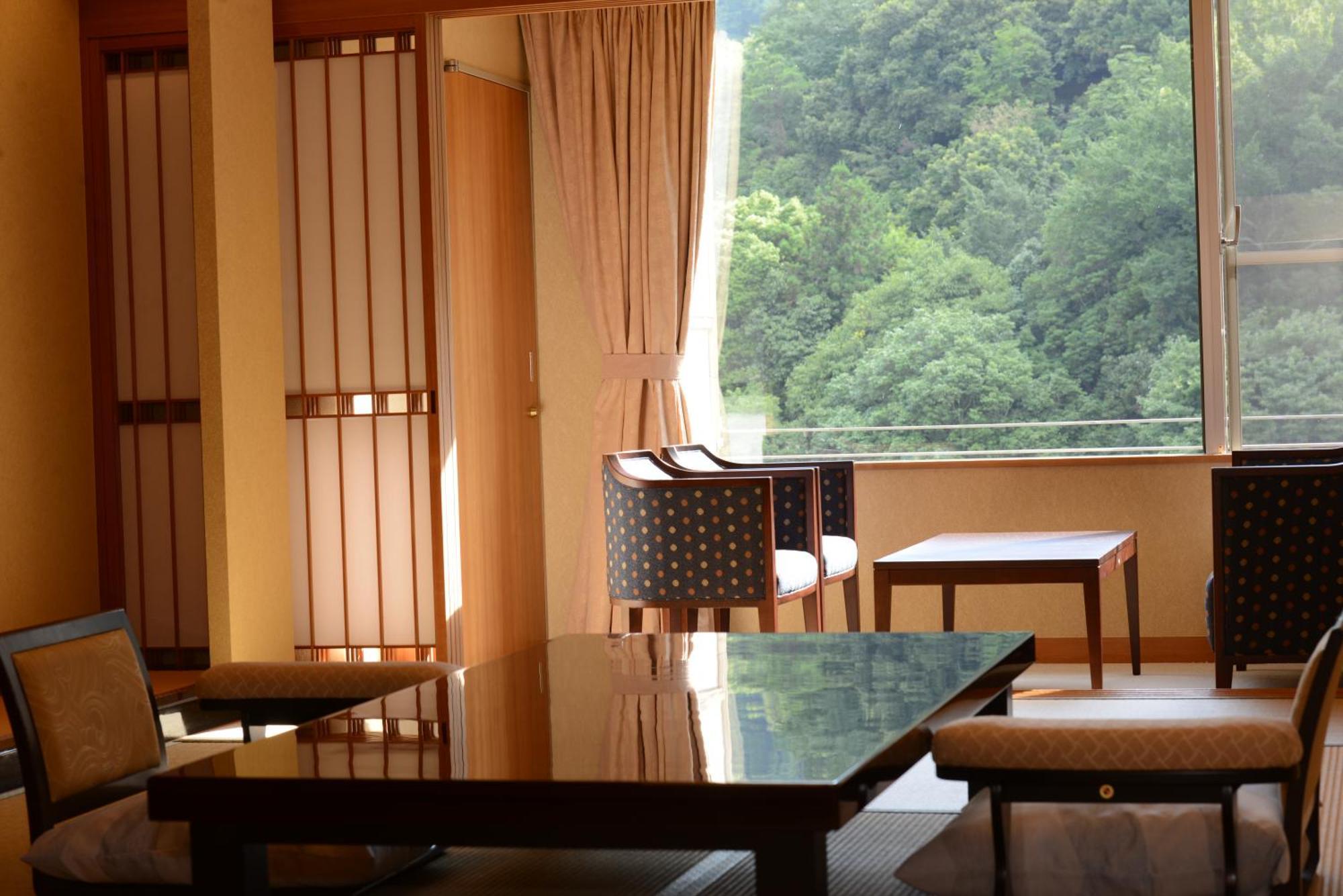 อาริมะ ออนเซ็น เก็กโคเอ็น โคโระคัง Hotel โกเบ ภายนอก รูปภาพ